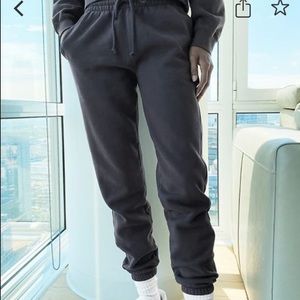 TNA Boyfriend Sweatpants